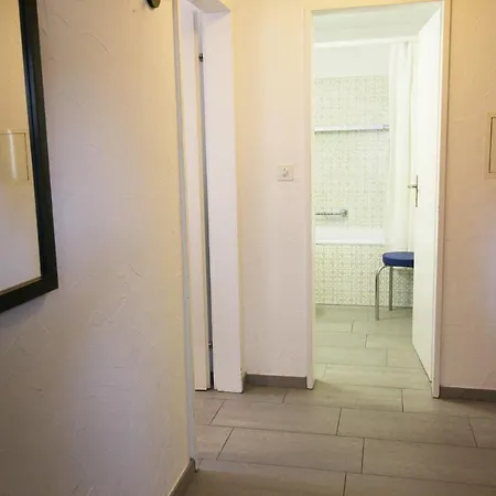 Residenza Lagrev 2 Zimmerwohnung Nr 226 - Typ 20a - 2 Etage - S W